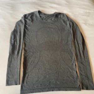 Lulu Lemon Run Swiftly Tech Long Sleeve